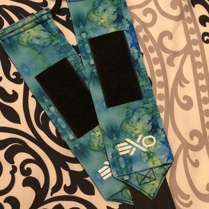 Exosleeve Neoprene Wrist Wraps